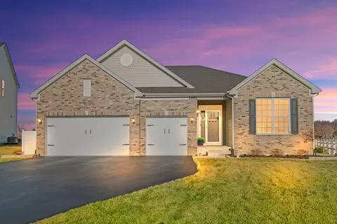 1494 Keller St, Elburn, IL 60119