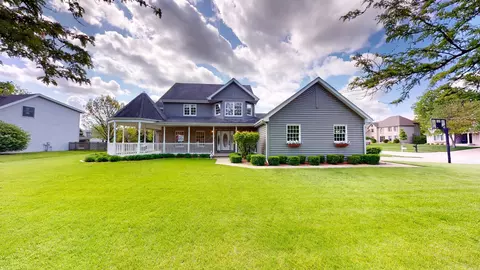 25715 W Cherokee Trl, Channahon, IL 60410