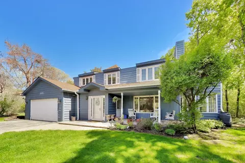1109 Shermer Rd, Glenview, IL 60025