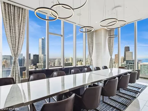 Dining - 363 E Wacker Dr #2506, Chicago, IL 60601 photo 4 of 7