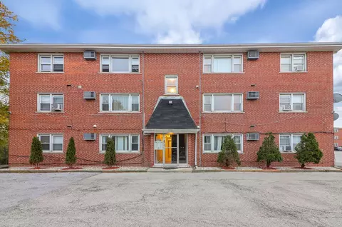 6708 W 107th St #3C, Chicago Ridge, IL 60415