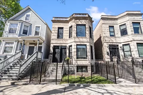 3432 W Belden Ave #G, Chicago, IL 60647