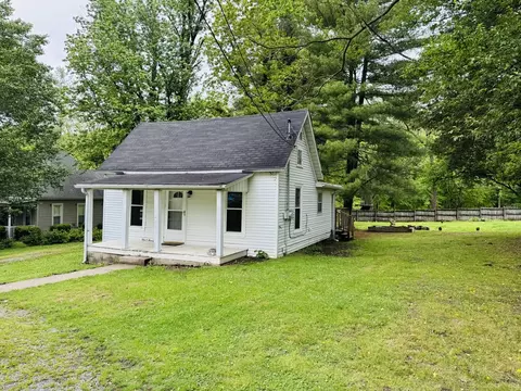 103 W Whitlock St W, Jonesboro, IL 62952