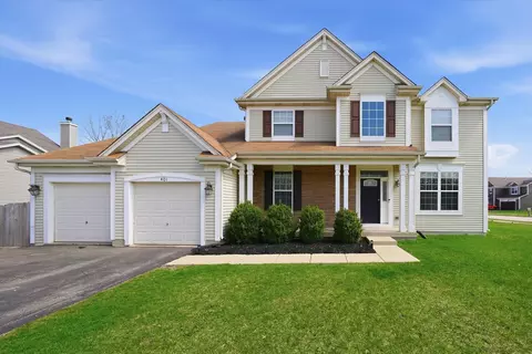 401 Cotoneaster Ct, Oswego, IL 60543