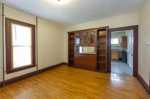 Living - 421 Prospect St, Dekalb, IL 60115 photo 2 of 6