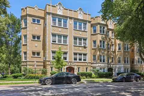 824 Washington Blvd #1, Oak Park, IL 60302