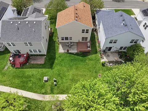 View/Area - 36 Bridgeview Dr, Oswego, IL 60543 photo 3 of 5