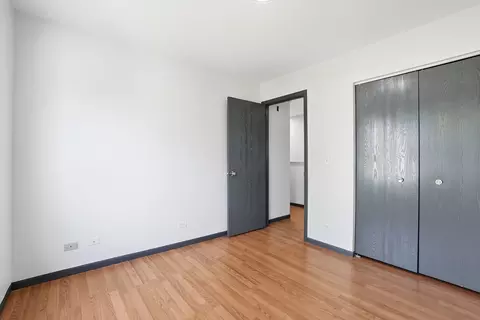 Bedroom - 36 Bridgeview Dr, Oswego, IL 60543 photo 6 of 6