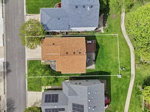 View/Area - 36 Bridgeview Dr, Oswego, IL 60543 photo 2 of 5