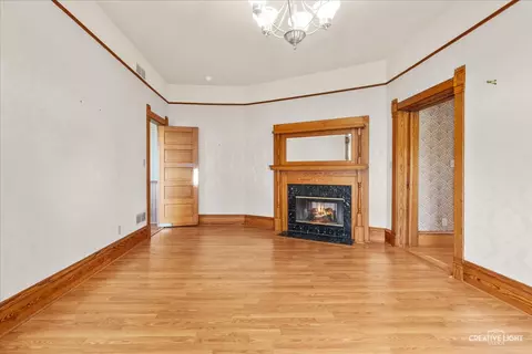 Living - 10810 Tabler Rd, Morris, IL 60450 photo 1 of 3