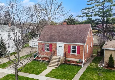 1319 Highridge Pkwy, Westchester, IL 60154