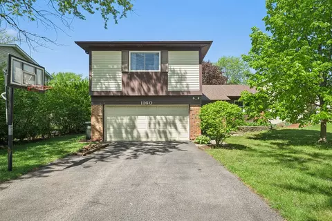 1160 Bramble Ave, Bolingbrook, IL 60490