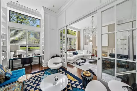 Living - 270 E Pearson St #101, Chicago, IL 60611 photo 4 of 4