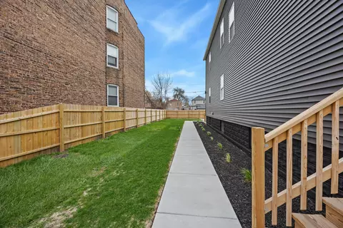 Exterior - 708 E 90th St, Chicago, IL 60619 photo 4 of 8