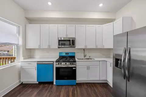 Kitchen - 708 E 90th St, Chicago, IL 60619 photo 3 of 5