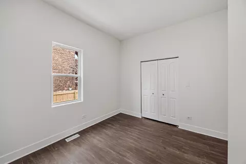 Bedroom - 708 E 90th St, Chicago, IL 60619 photo 6 of 12