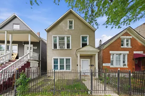 2736 S Kildare Ave, Chicago, IL 60623