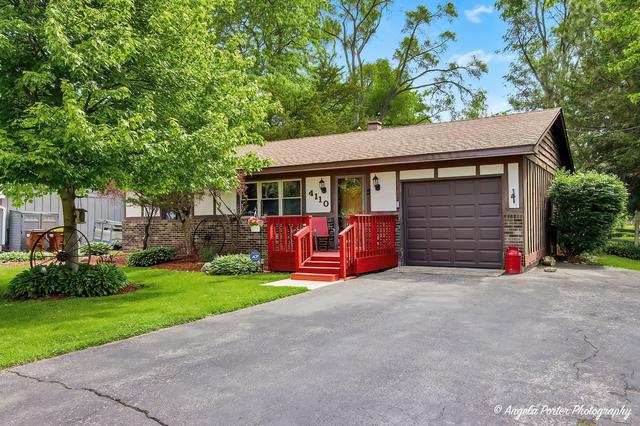 4110 Wildwood Dr, Crystal Lake, IL 60014