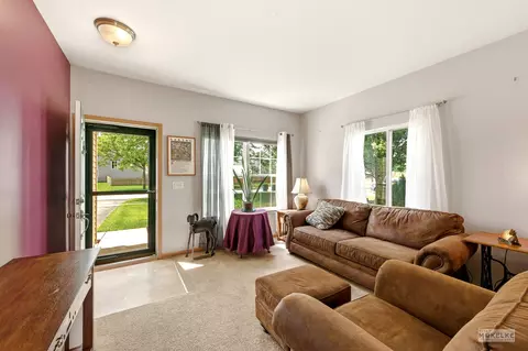 Entry Way - 503 Gregory Ln, Plano, IL 60545 photo 1 of 1