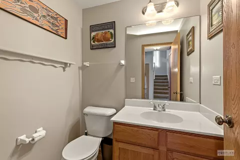 Bath - 503 Gregory Ln, Plano, IL 60545 photo 1 of 3