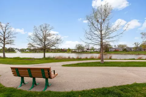 View/Area - 3990 Hudson Dr, Hoffman Estates, IL 60192 photo 1 of 1