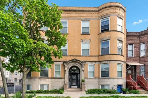 614 E 46th St #3, Chicago, IL 60653