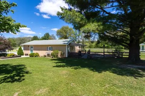 2660 252 St, Dewitt, IA 52742 photo 7