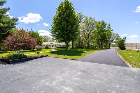2660 252 St, Dewitt, IA 52742 photo 15
