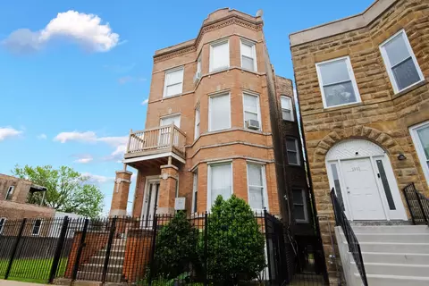 2931 W Lexington St, Chicago, IL 60612