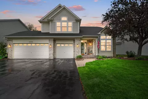 18310 W Meander Dr, Grayslake, IL 60030