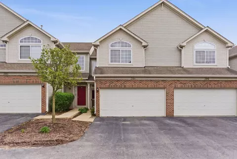 394 Jamestown Ct, Aurora, IL 60504