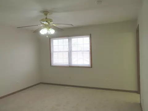 Bedroom - 2041 Lisbon Rd #A, Morris, IL 60450 photo 3 of 4