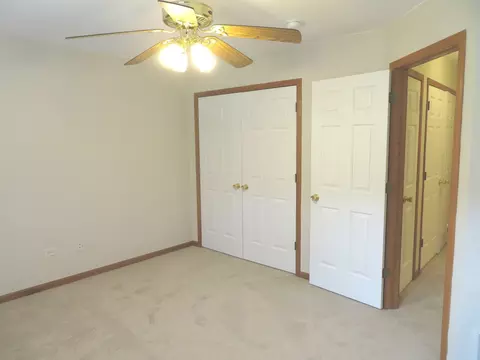 Bedroom - 2041 Lisbon Rd #A, Morris, IL 60450 photo 2 of 4