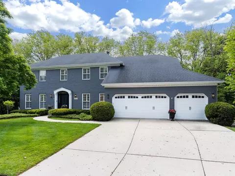 2217 Black Oak Ct, Lisle, IL 60532