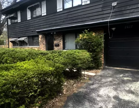 2617 Summit Ave, Highland Park, IL 60035