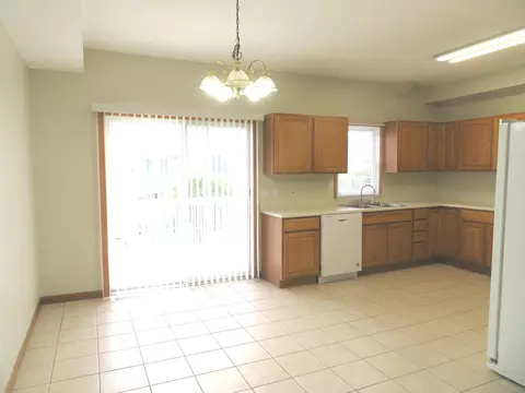 Kitchen - 2041 Lisbon Rd #B, Morris, IL 60450 photo 1 of 2
