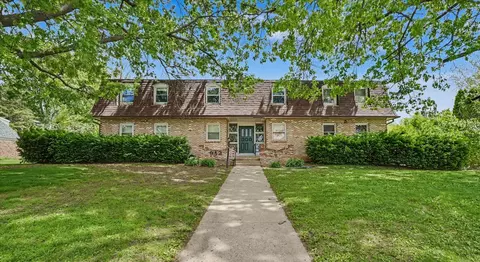 912 Crescent Dr #1-4, Champaign, IL 61821