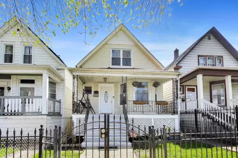 2315 N Tripp Ave, Chicago, IL 60639