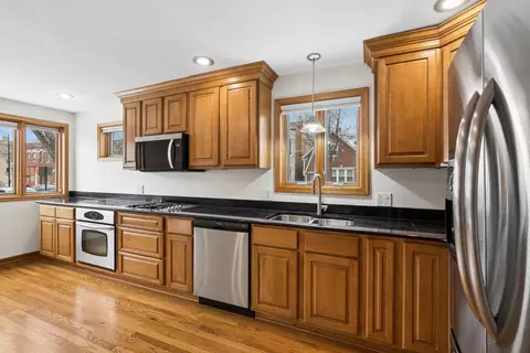 Kitchen - 3500 S Lowe Ave, Chicago, IL 60609 photo 1 of 3