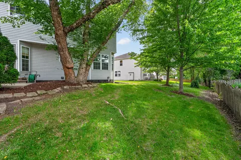 Exterior - 5205 Brookshire Estates Dr, Plainfield, IL 60586 photo 16 of 22