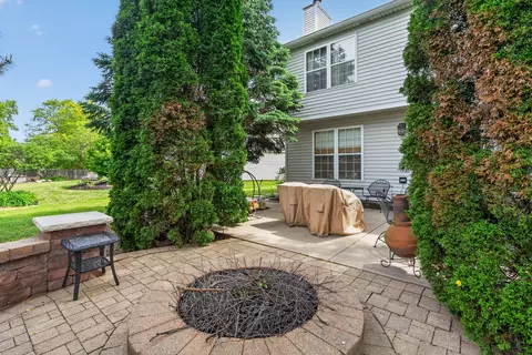 Exterior - 5205 Brookshire Estates Dr, Plainfield, IL 60586 photo 12 of 22