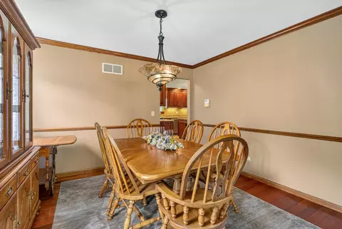 Dining - 5205 Brookshire Estates Dr, Plainfield, IL 60586 photo 2 of 3