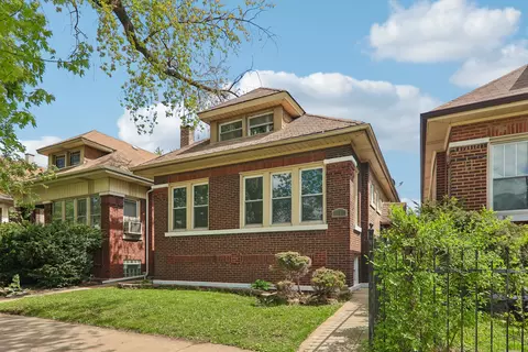 7533 S Green St, Chicago, IL 60620