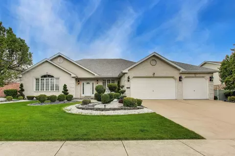 7758 Marquette Dr S, Tinley Park, IL 60477
