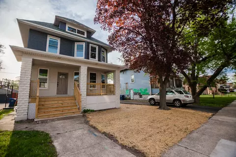 807 N 5th Ave, Maywood, IL 60153