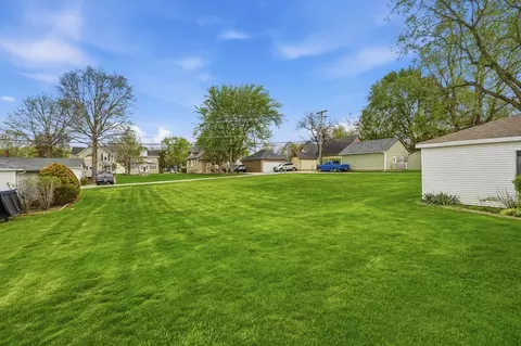 631 Pasadena Ave, Beecher, IL 60401 photo 18