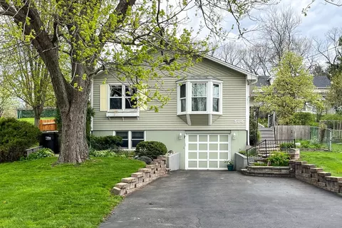 506 Park Ct, Fox River Grove, IL 60021