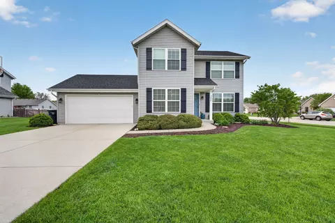 Exterior - 300 Arrowhead Dr, Minooka, IL 60447 photo 15 of 15