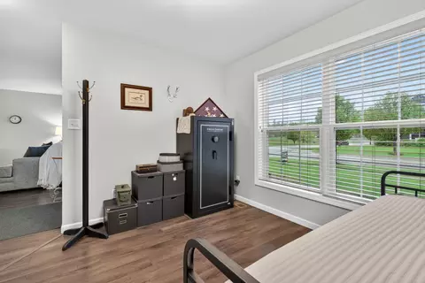 Entry Way - 300 Arrowhead Dr, Minooka, IL 60447 photo 3 of 3