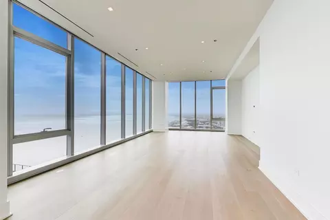 Living - 363 E Wacker Dr #7301, Chicago, IL 60601 photo 5 of 7